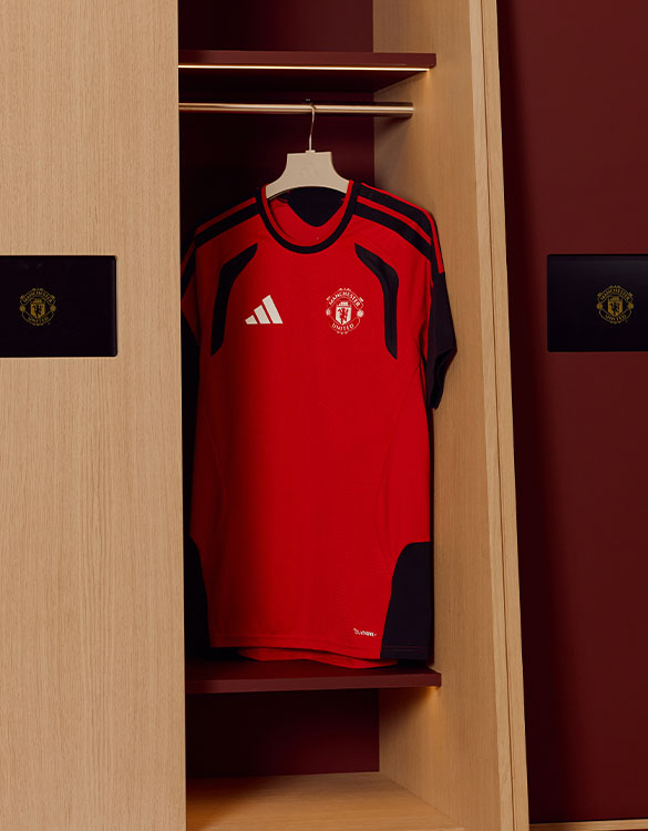 Manchester United Store - Official Manchester United Store