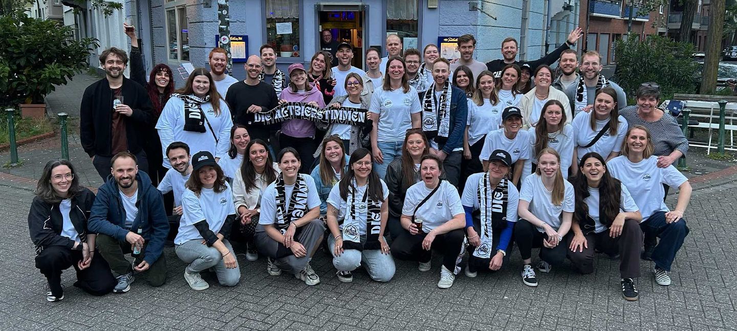 Die Altbierstimmen vor Cemil’s Manege © Altbierstimmen