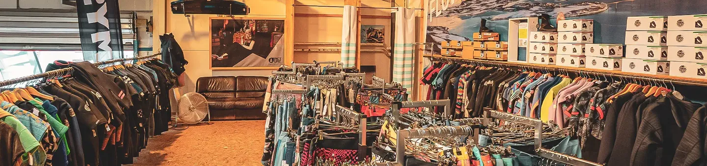 Skaterkleidung bei Warehouse One in Düsseldorf