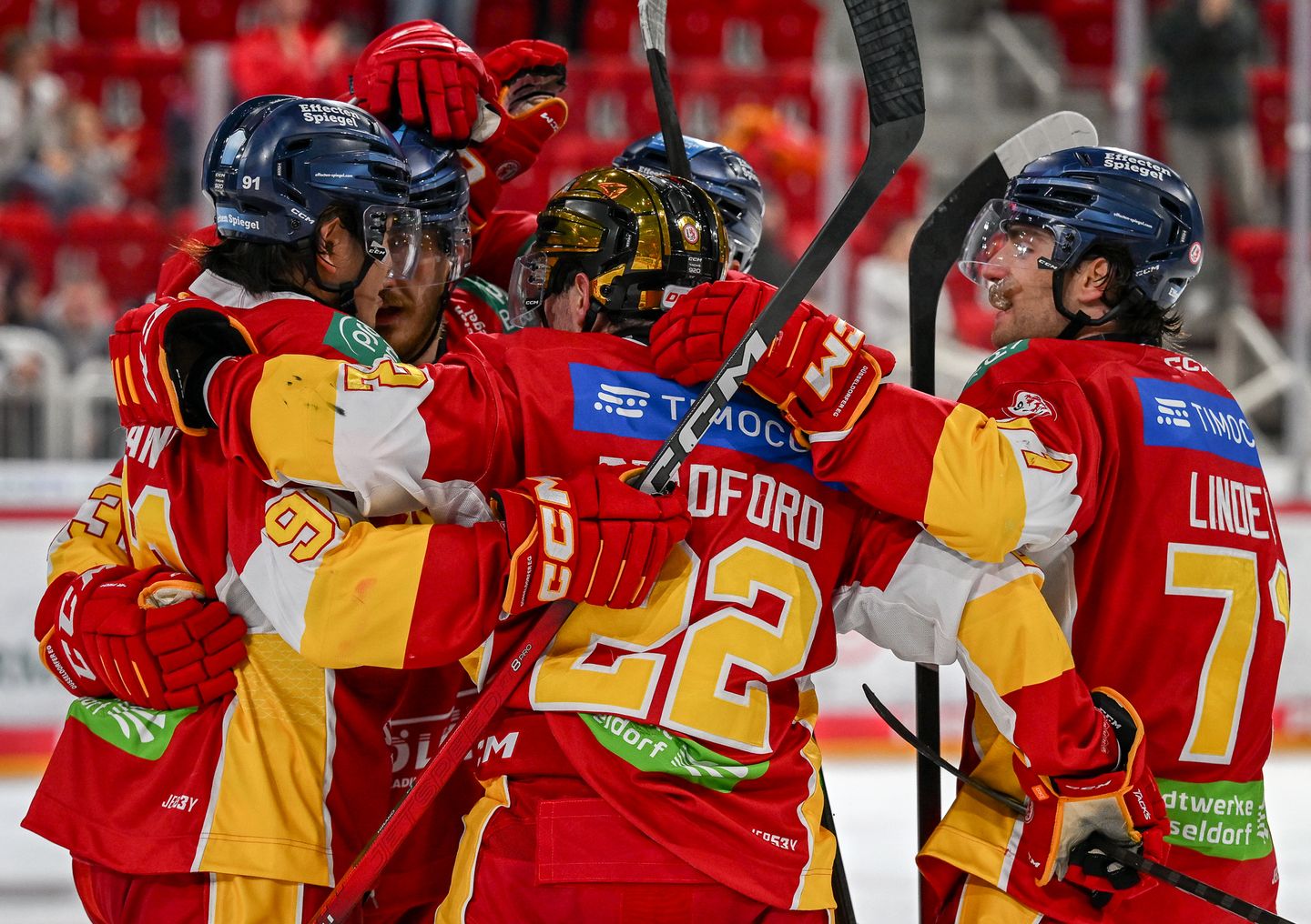 DEG-Mannschaft-Jubel