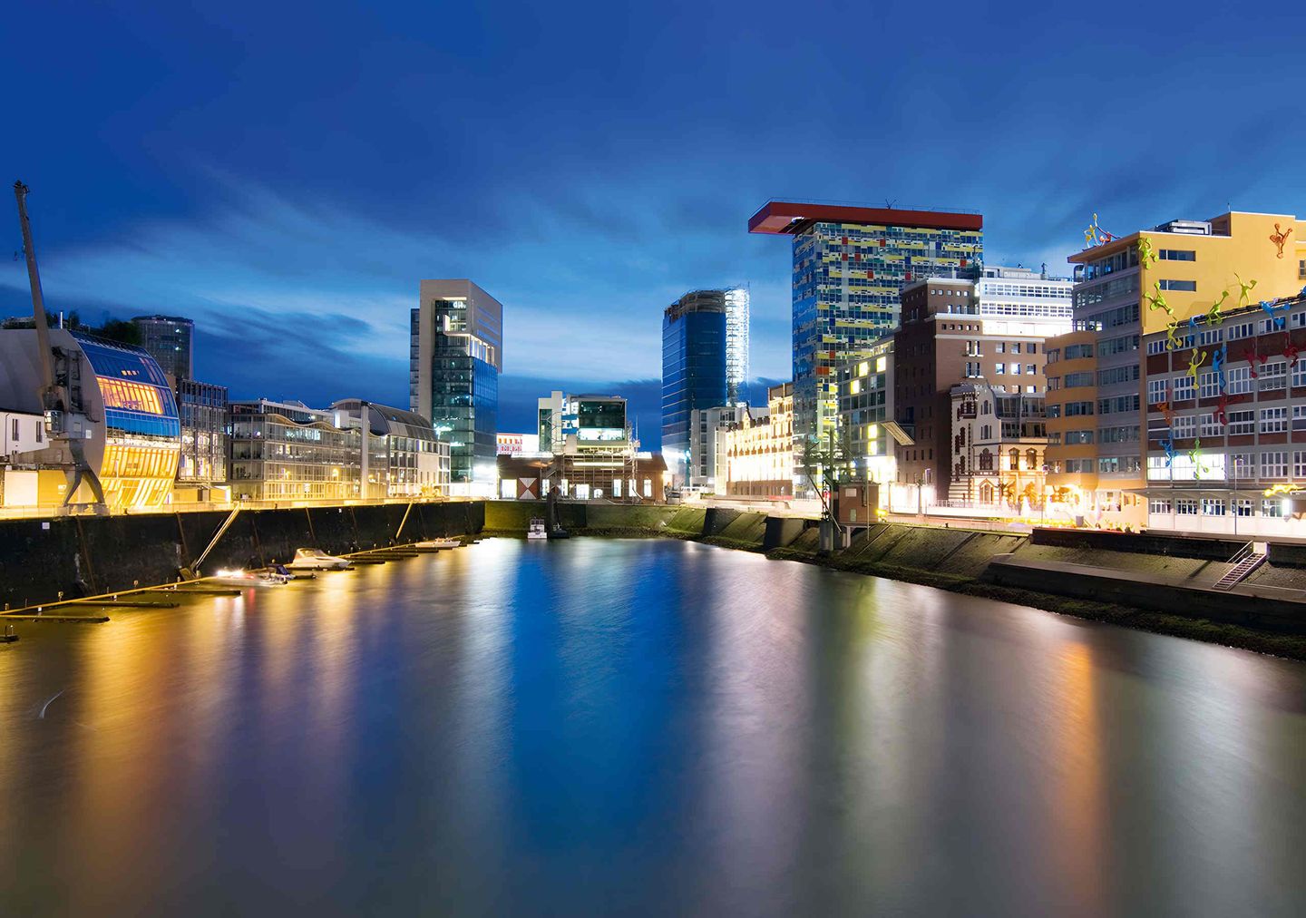 Medienhafen Skyline bei Nacht