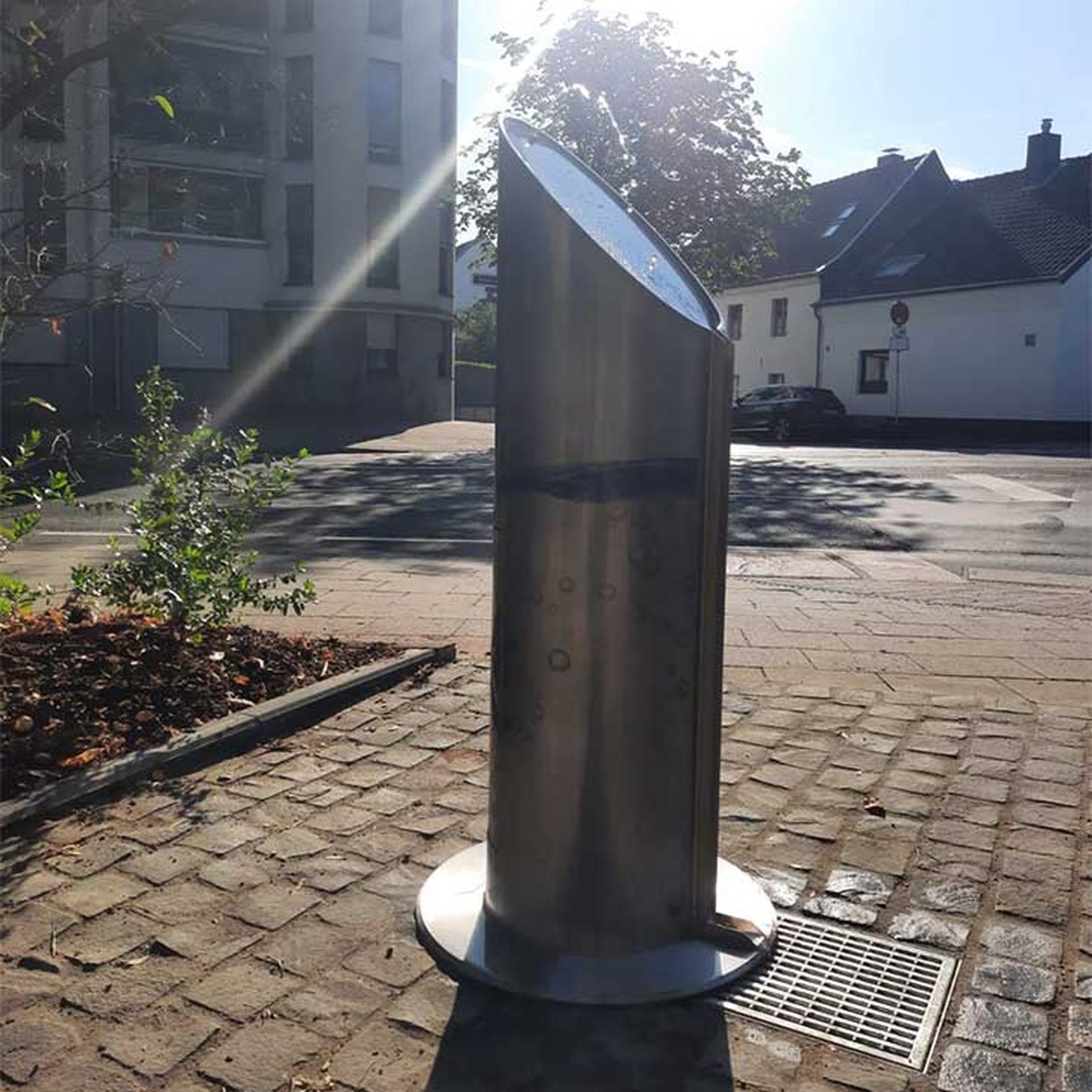 Trinkwasserbrunnen am Hanns-Heuer-Platz in Düsseldorf