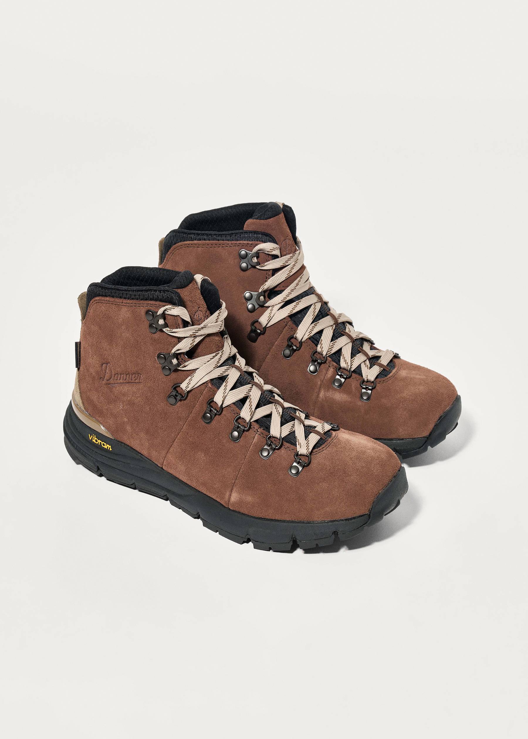 Image - 2 - Mountain 600 Boots