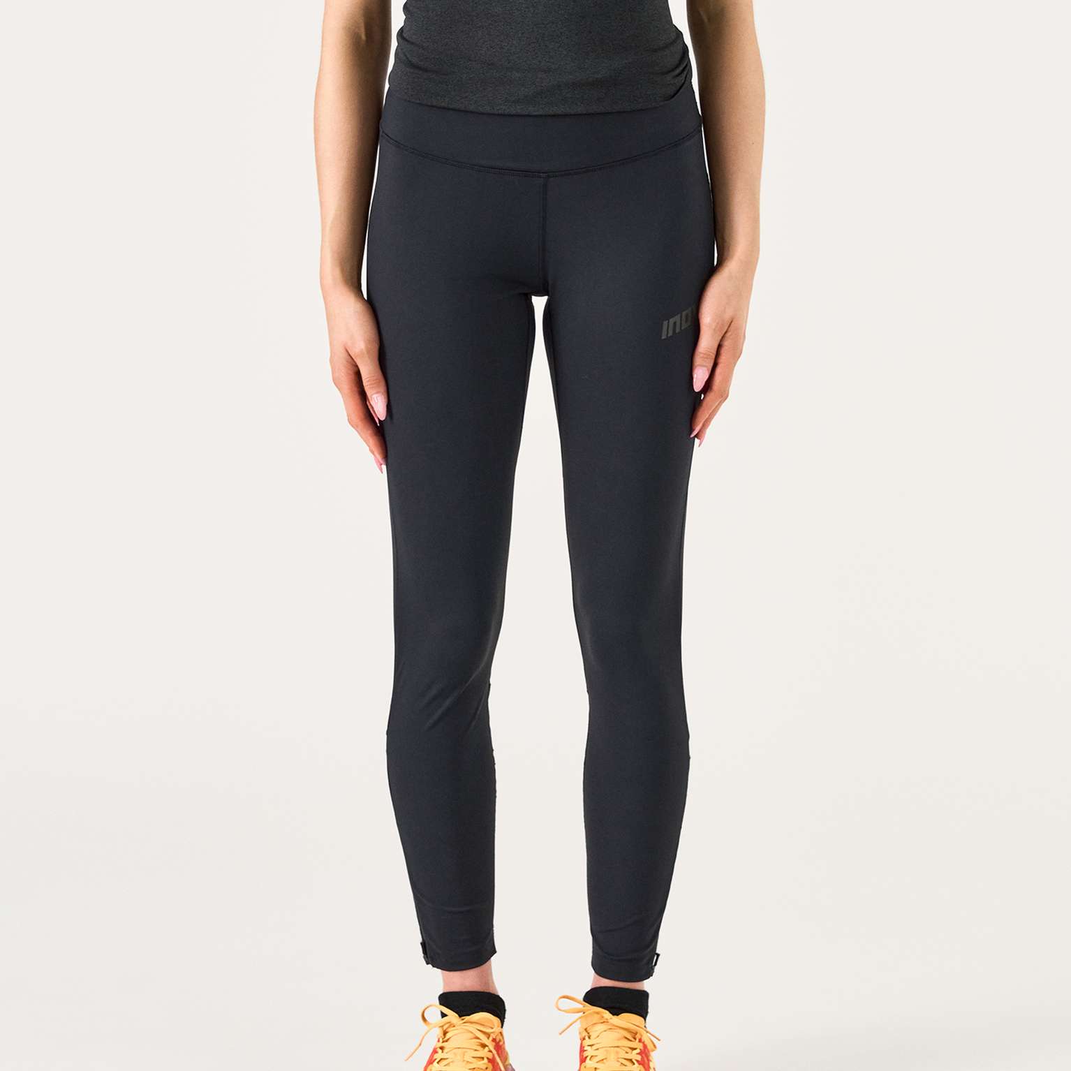 Image of Spare running tights and base layer