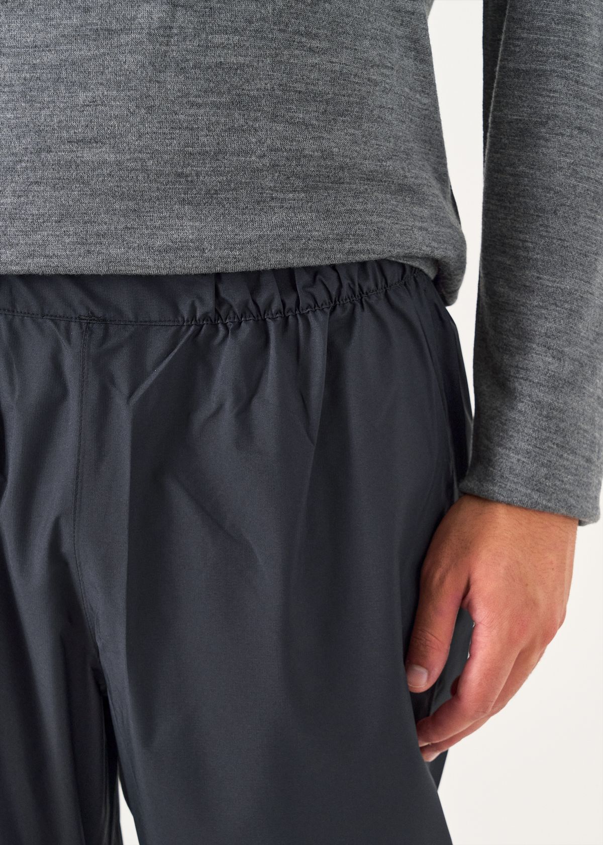   Elasticated waistband with internal drawcord 