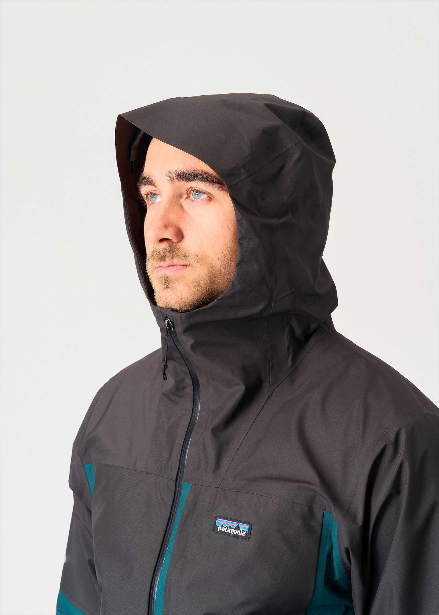 Adjustable hood 