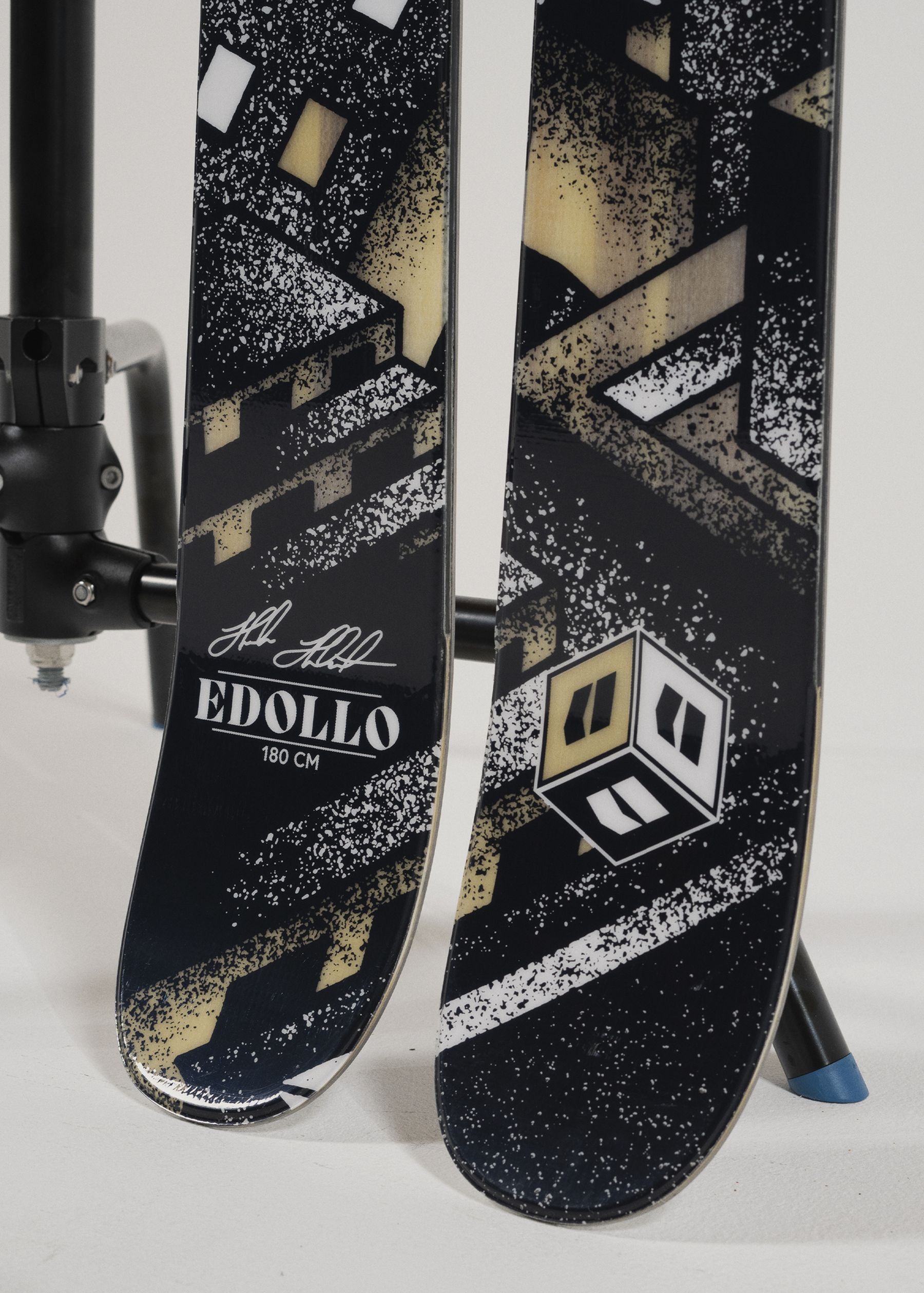 Armada Edollo Skis