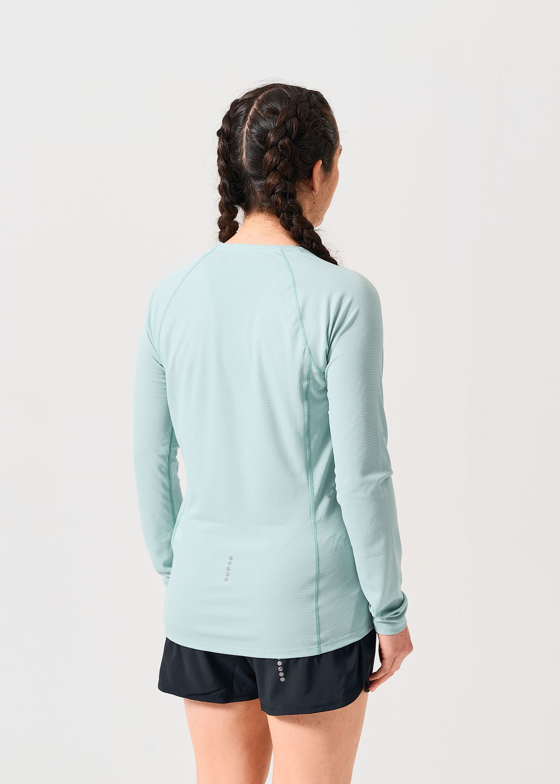 Image - 3 - Dart Nano Long Sleeve Tee