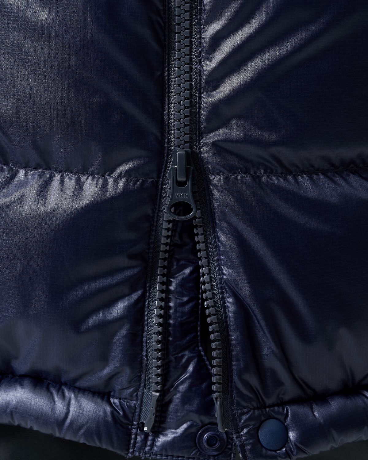 Two-way front zip