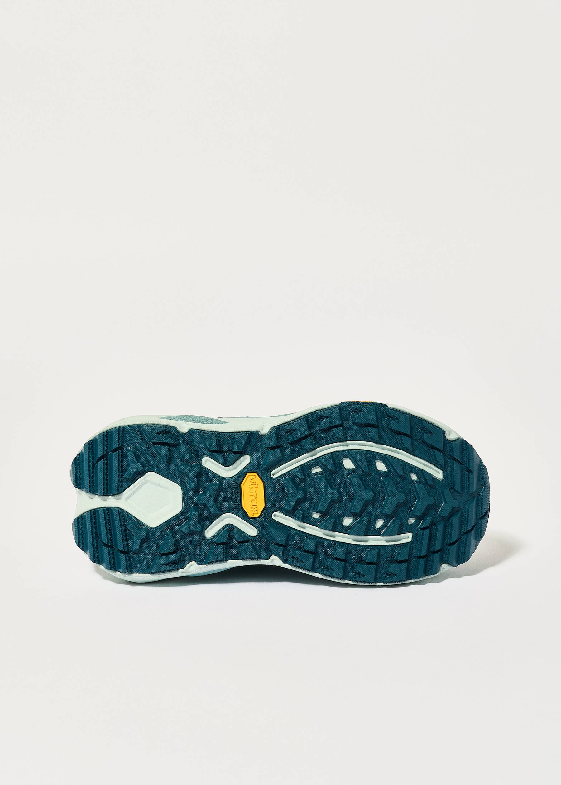 Image - 3 - Kaha 3 Low GORE-TEX Walking Shoes