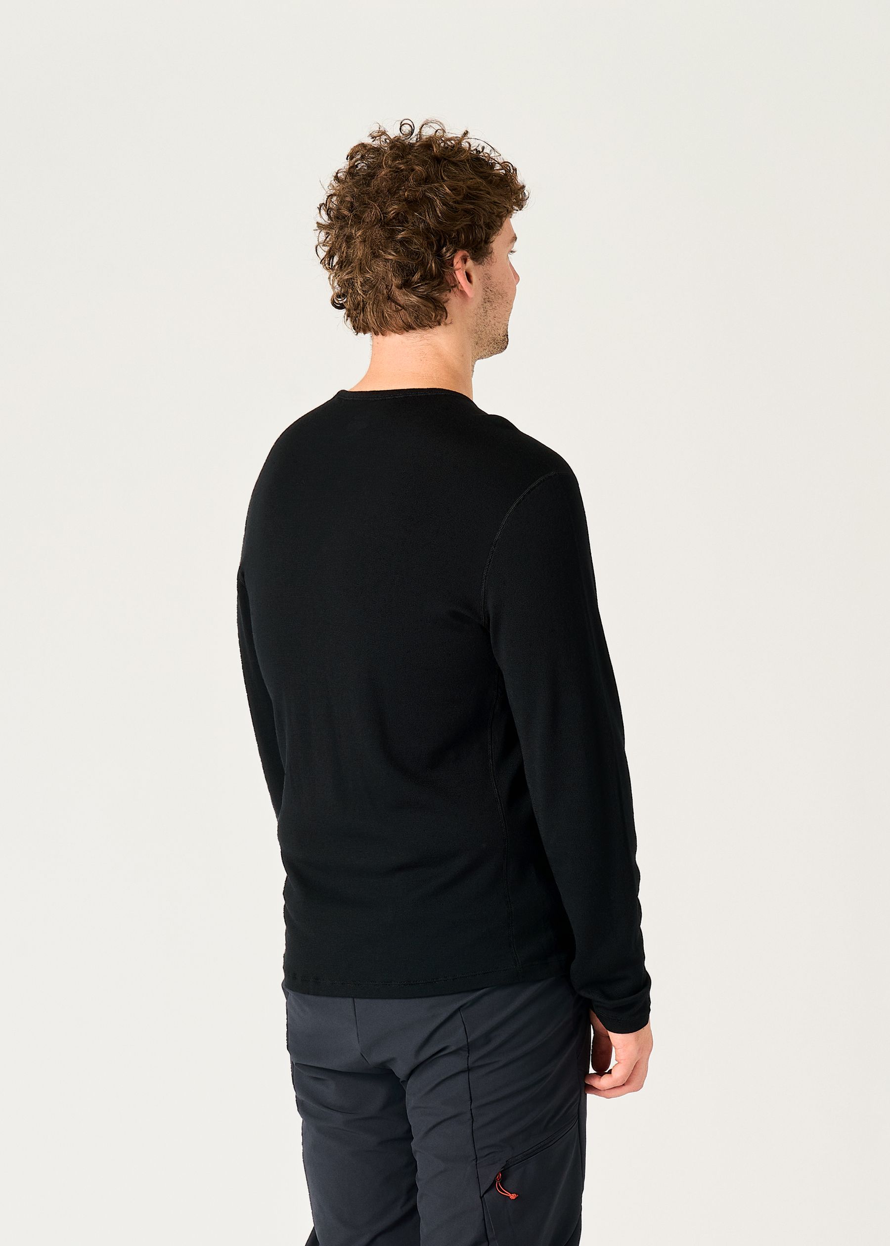 Image - 2 - 260 Tech Long Sleeved Crew