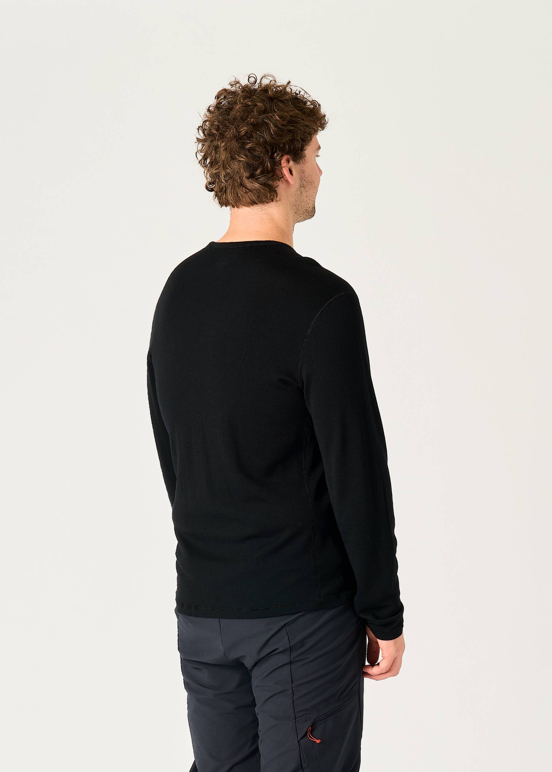 Image - 2 - 260 Tech Long Sleeved Crew
