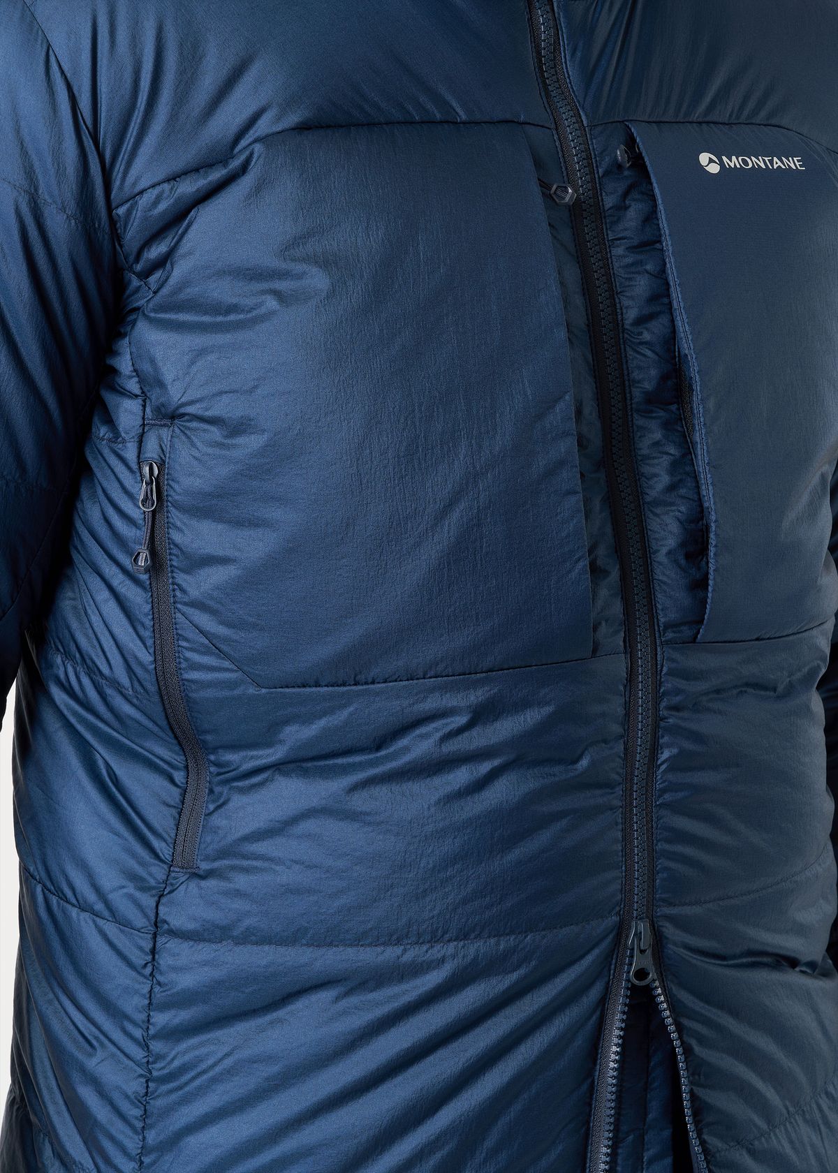 Harness compatible chest pockets