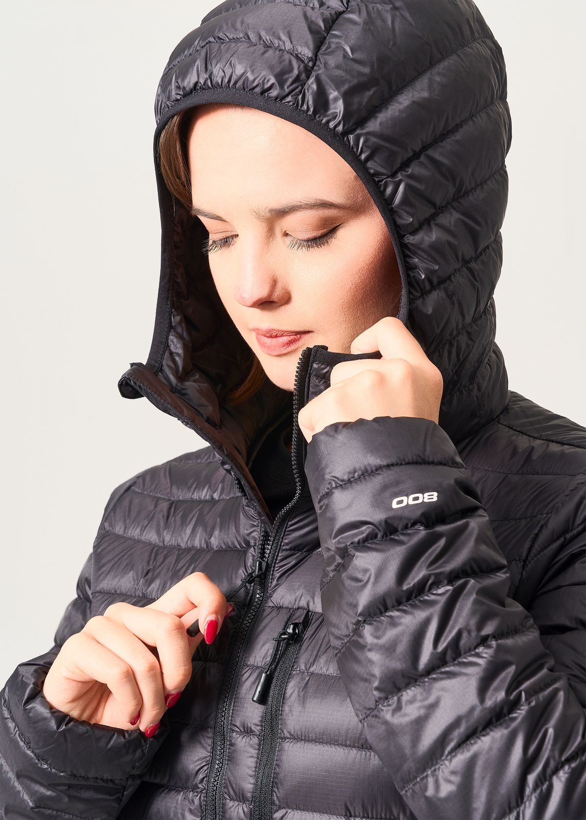 Low-profile hood