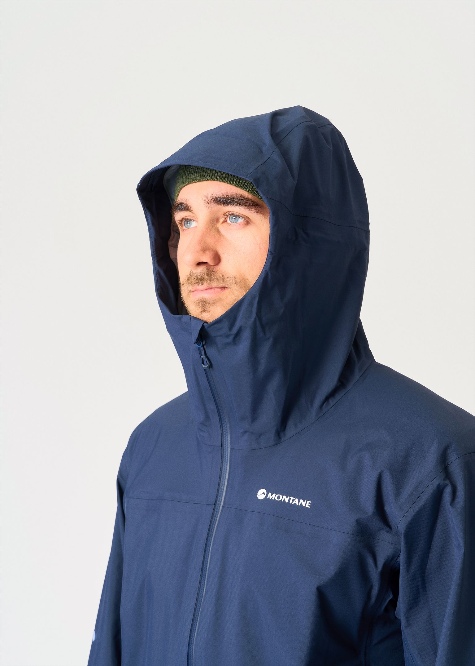 Adjustable hood