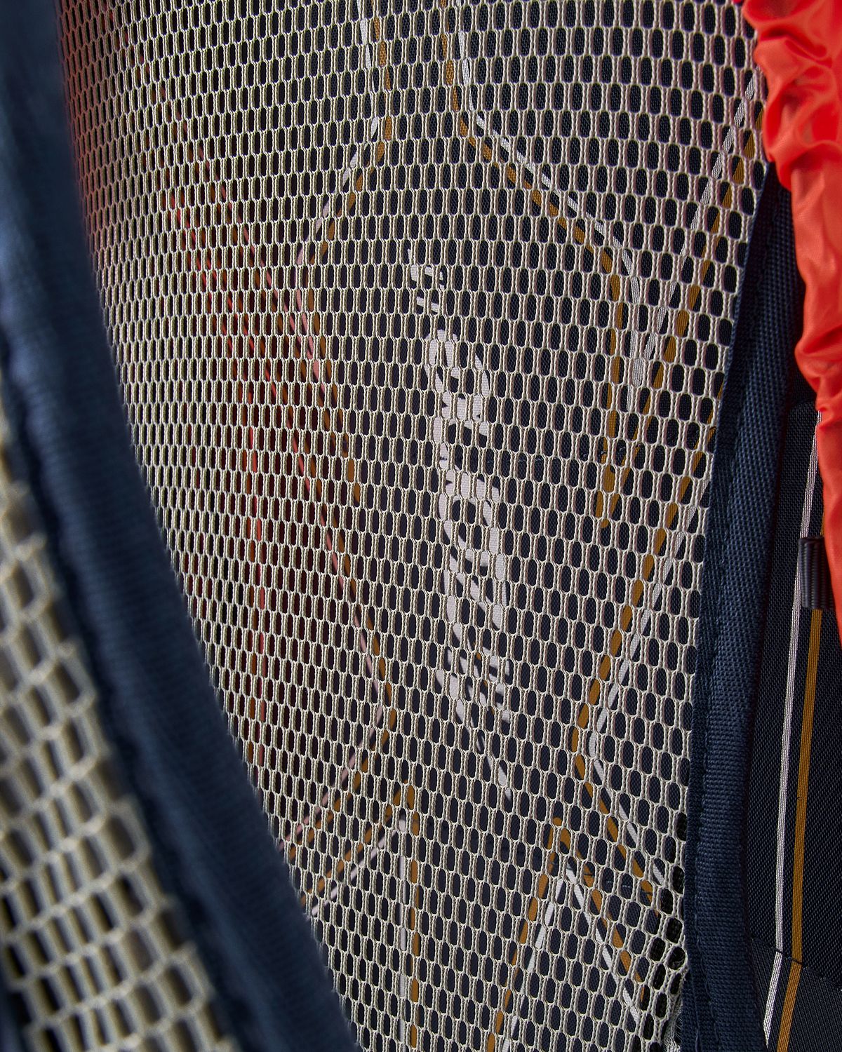 AirZone LT back system