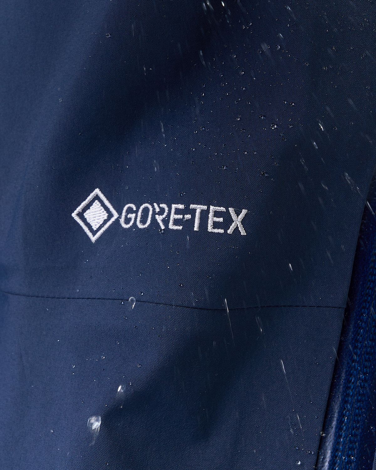 GORE-TEX ePE waterproof protection