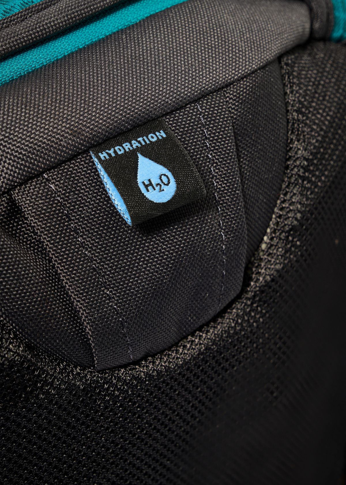 Laptop & hydration bladder compatible