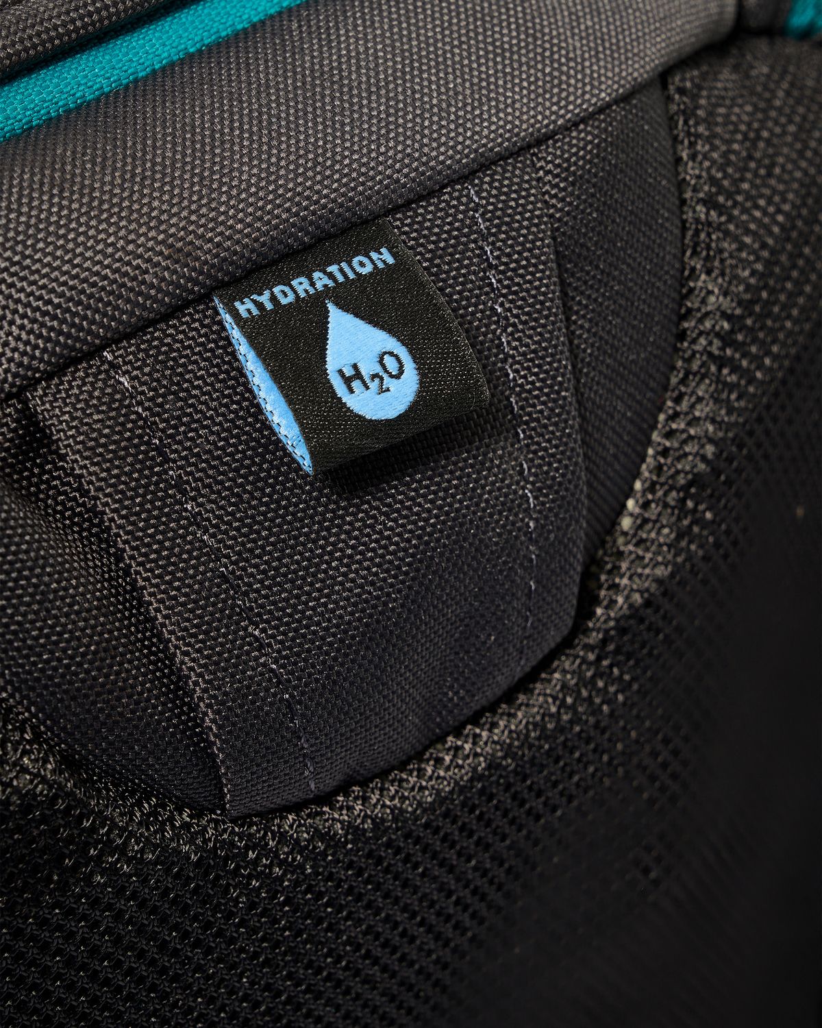 Laptop & hydration bladder compatible