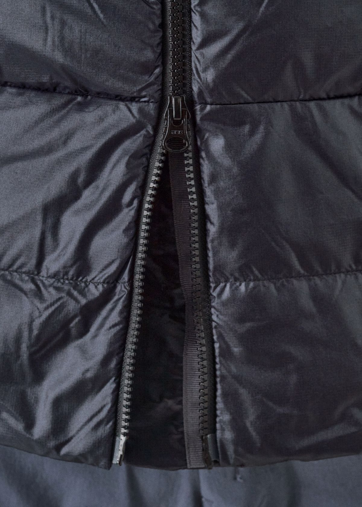 Two-way front zip  