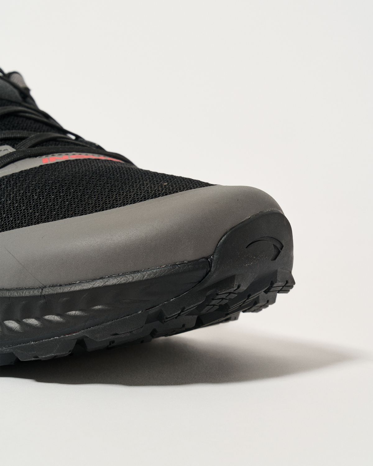 Graphene Grip outsole