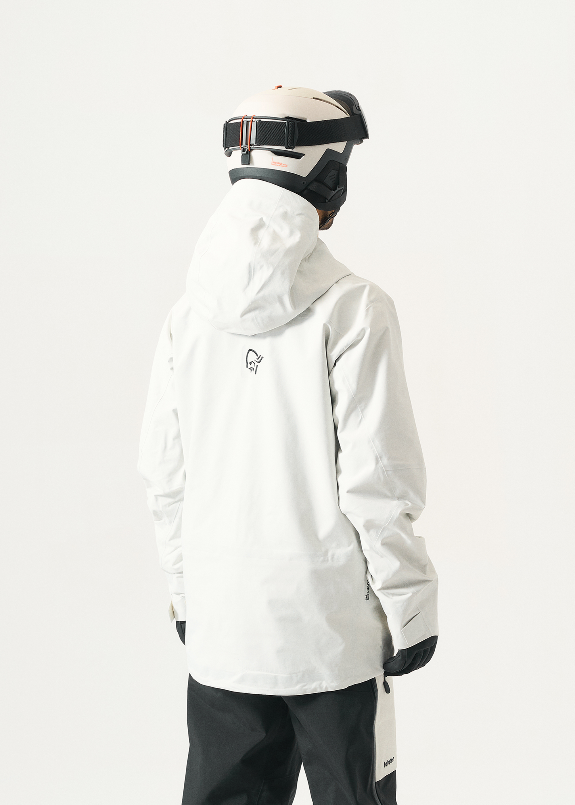 Norrona Lofoten GORE-TEX Pro Jacket