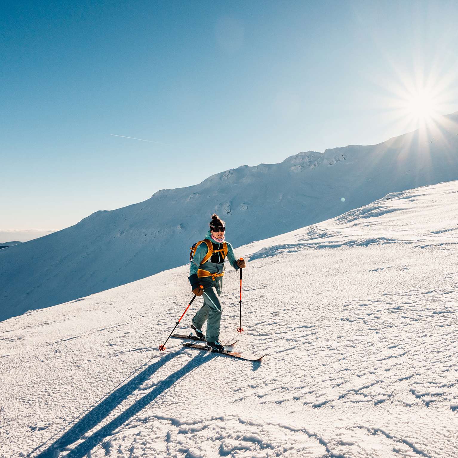 Image of Gutsy Girls: An Introduction to Ski Touring in Norway