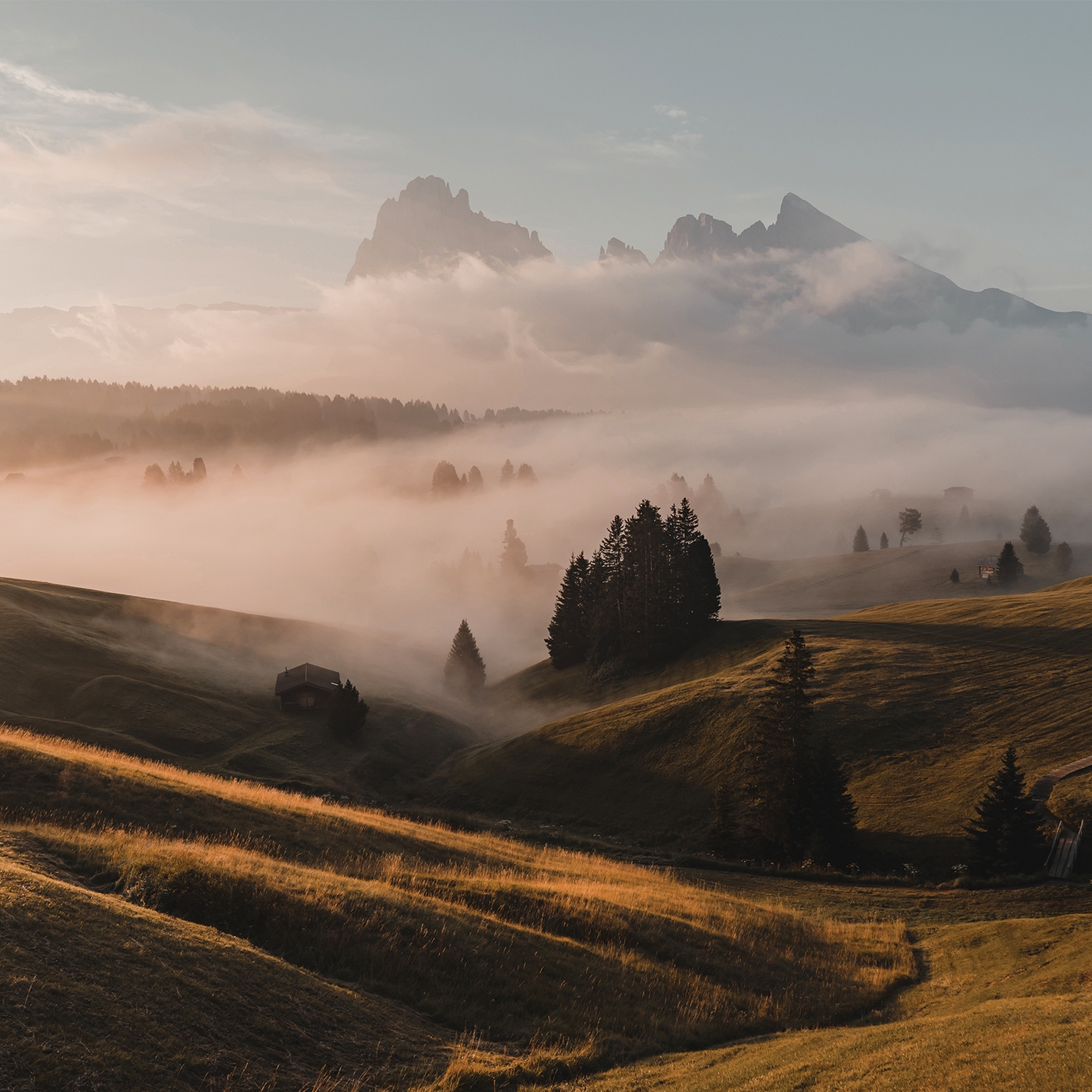 Image of The art of shooting mountains in the autumn