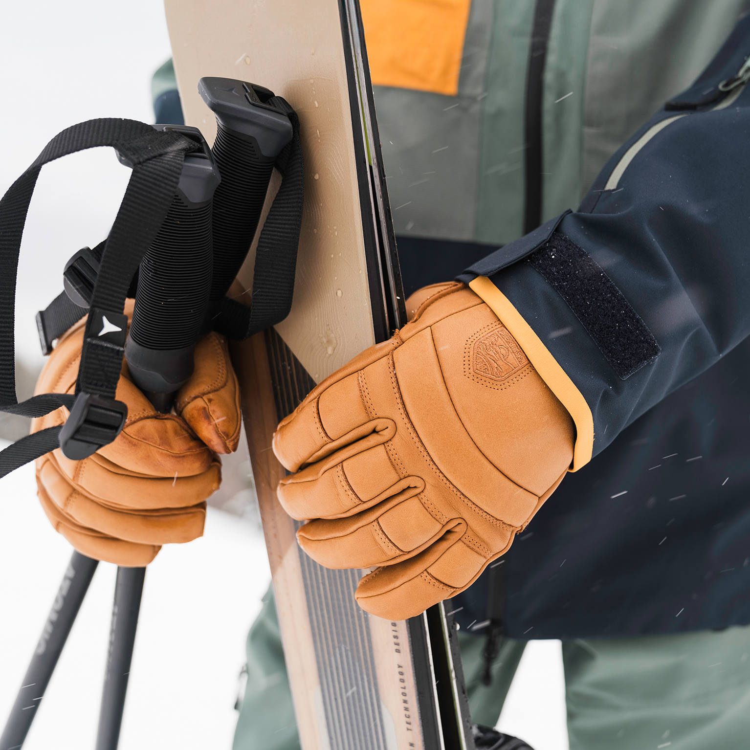 Image of How To Wash Ski Gloves