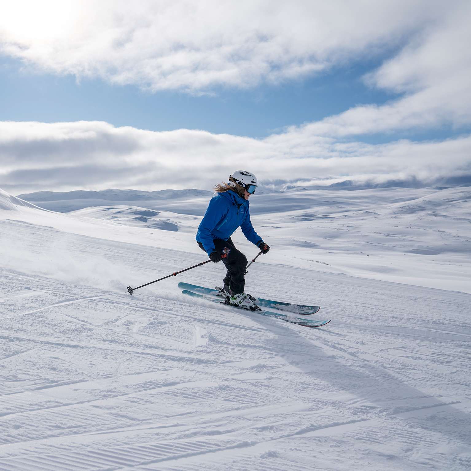 Image of Gutsy Girls: Beginners Downhill Ski and Kayaking in Norway