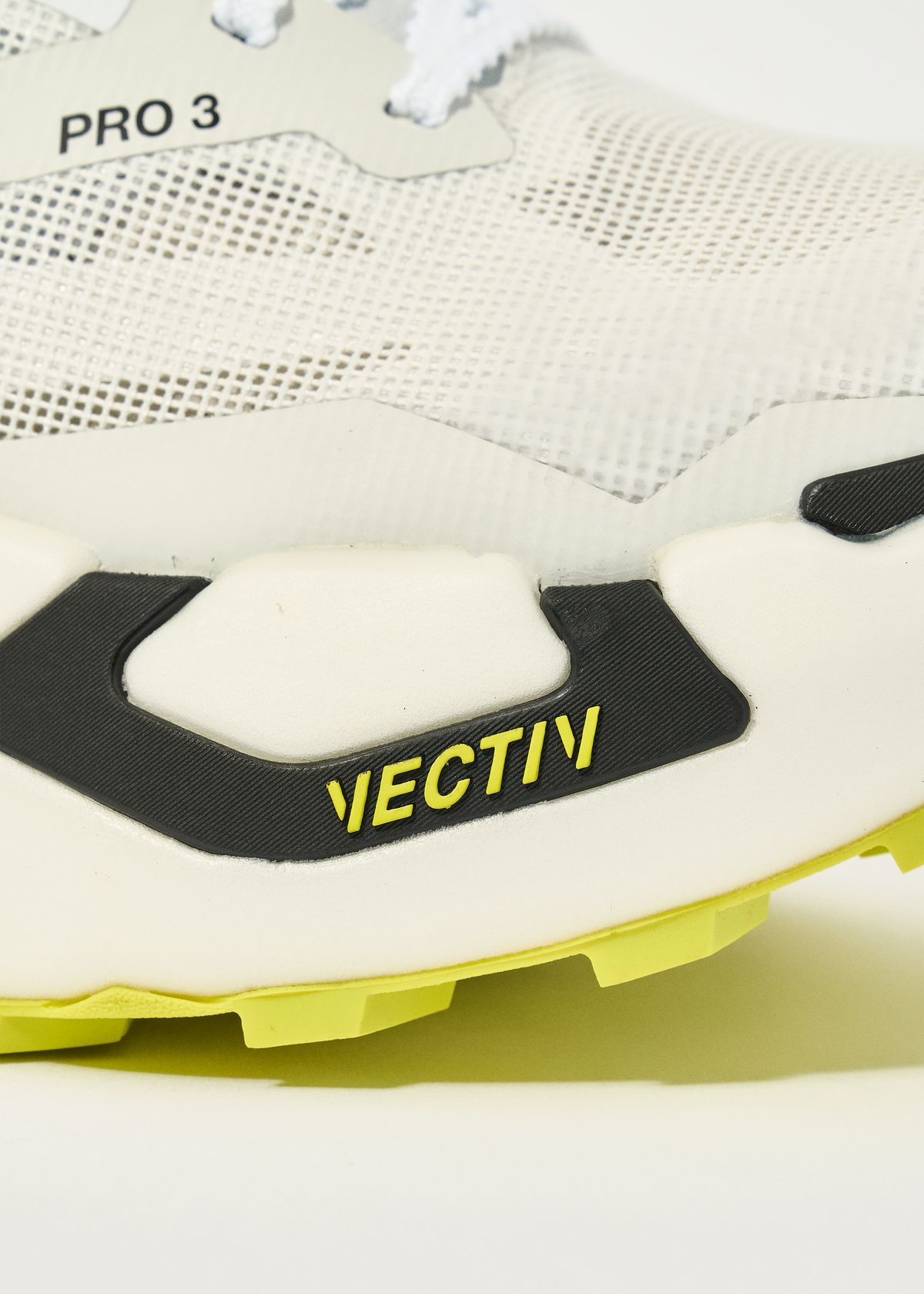 VECTIV 3.0 stacked carbon-fibre plate system