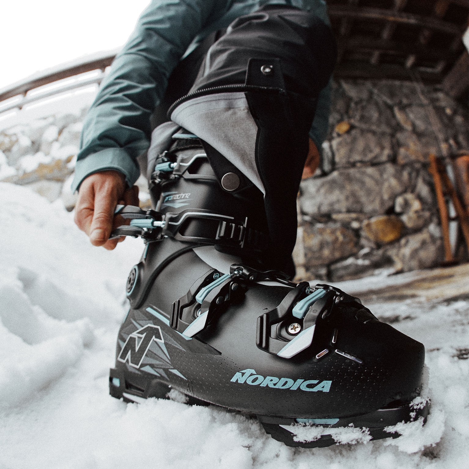 Image of Why do my feet hurt in ski boots?