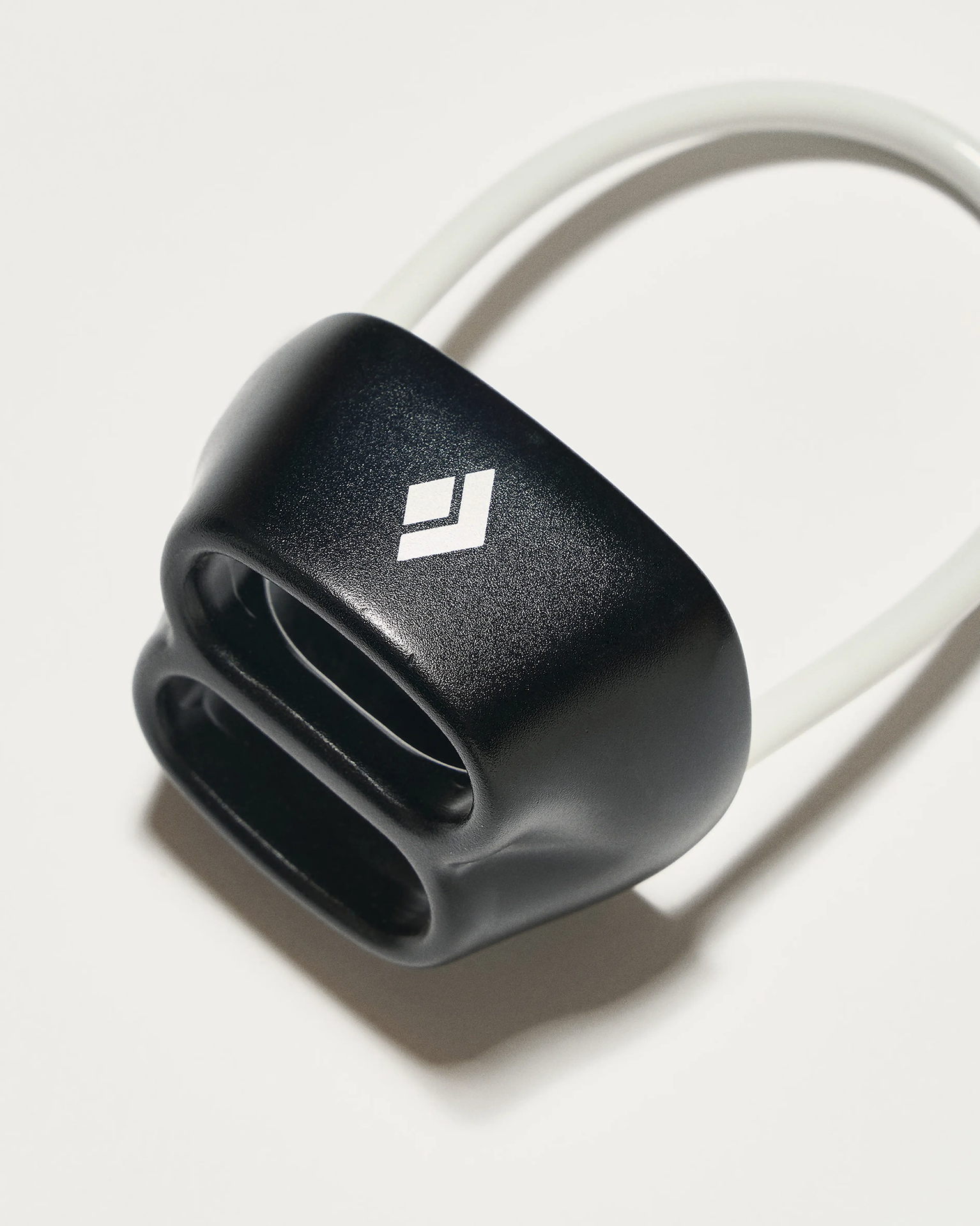Promo image for What are the main types of belay devices?