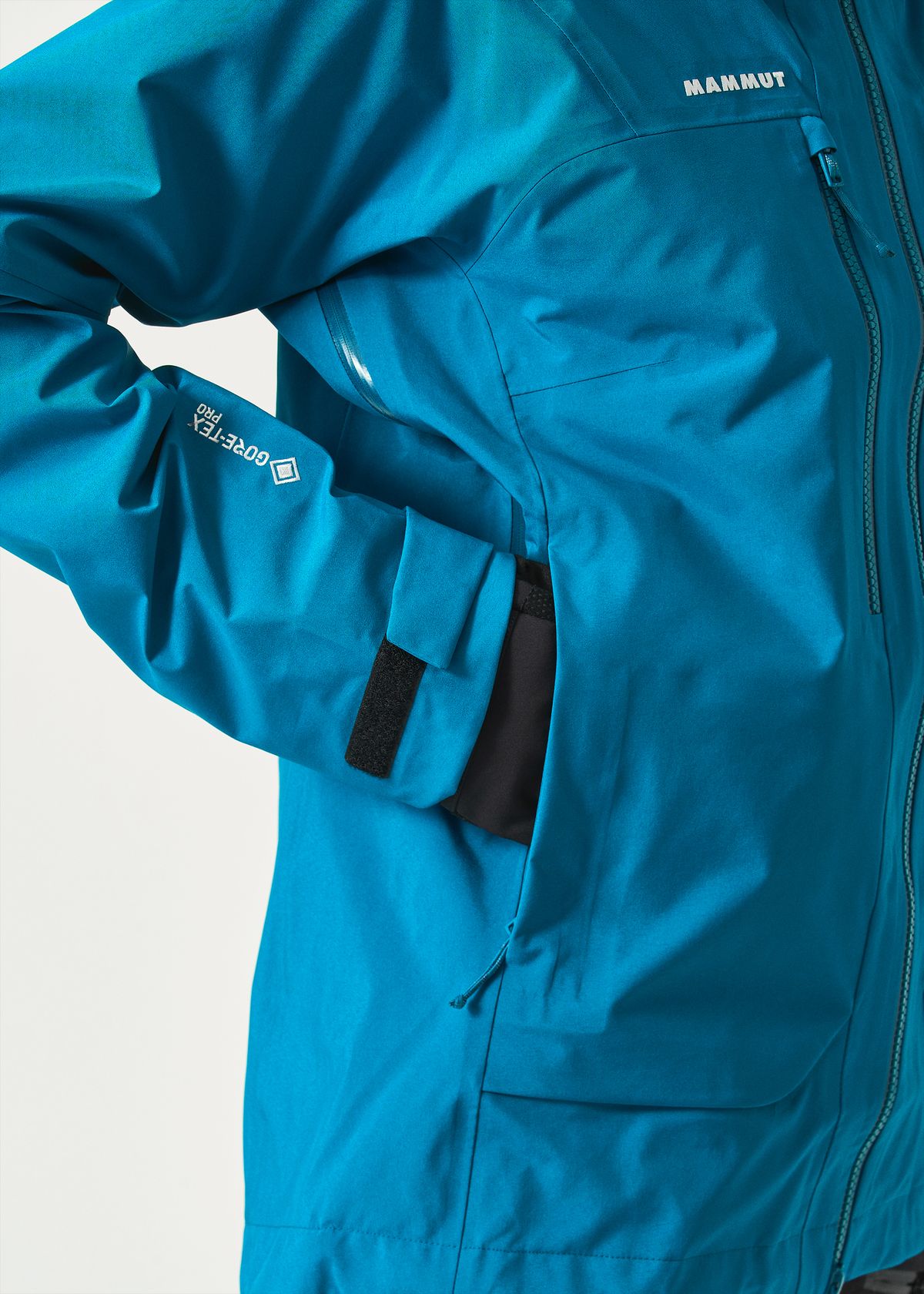 Harness compatible hand pockets