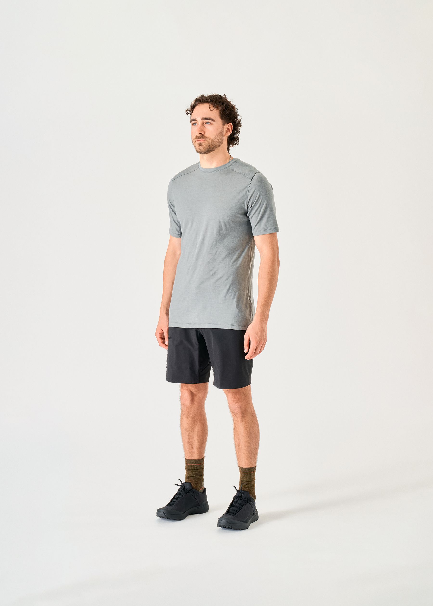 Image - 2 - Ionia Merino Wool Tee