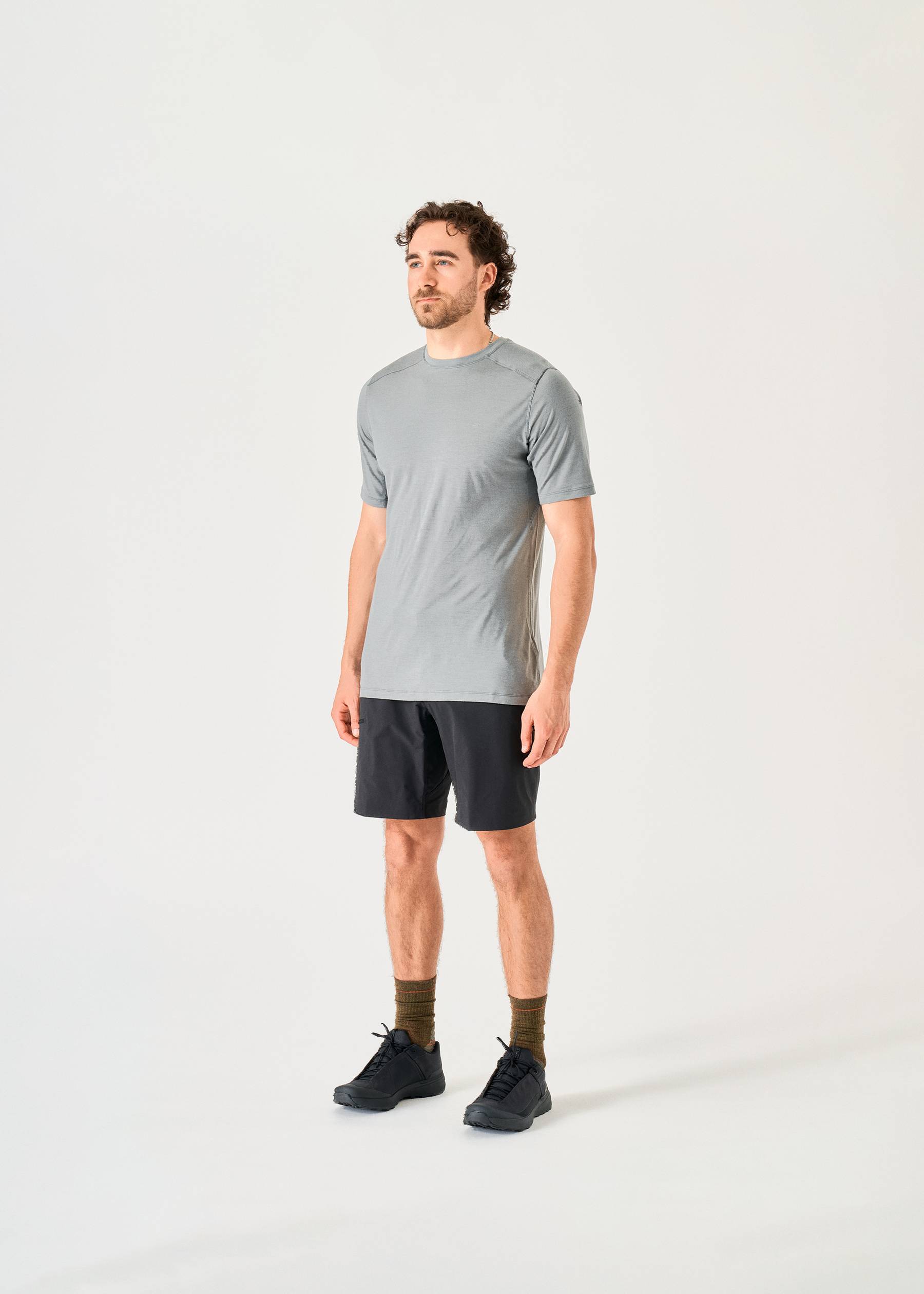 Image - 2 - Ionia Merino Wool Tee