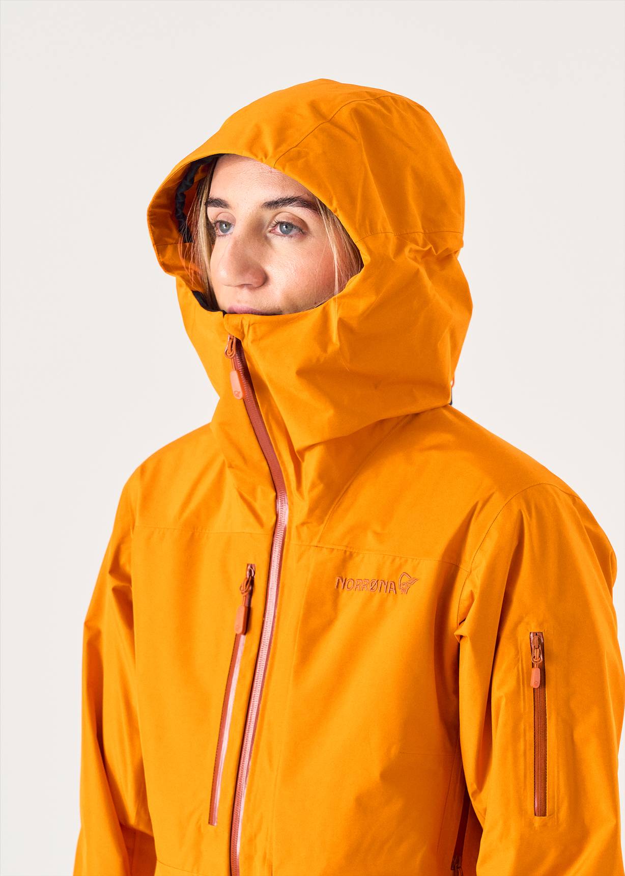 美品NORRONA tamok Shell Bib INDNIG.jpg