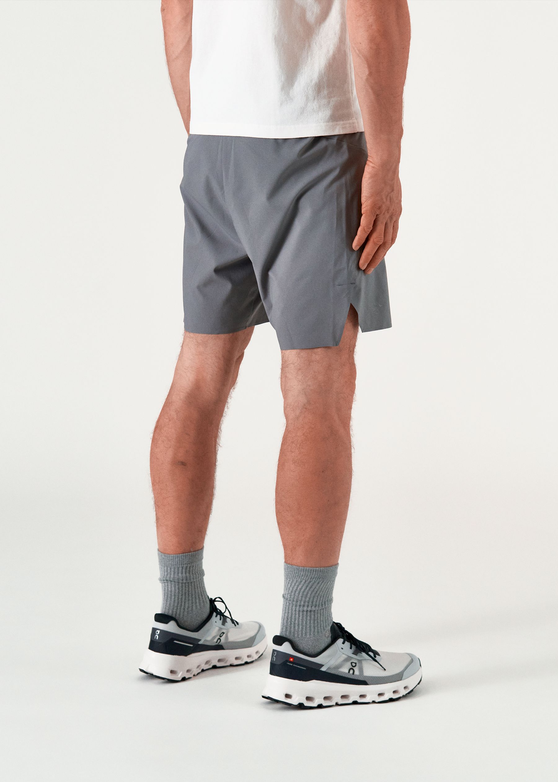 Image - 3 - Norvan Short 7 inch