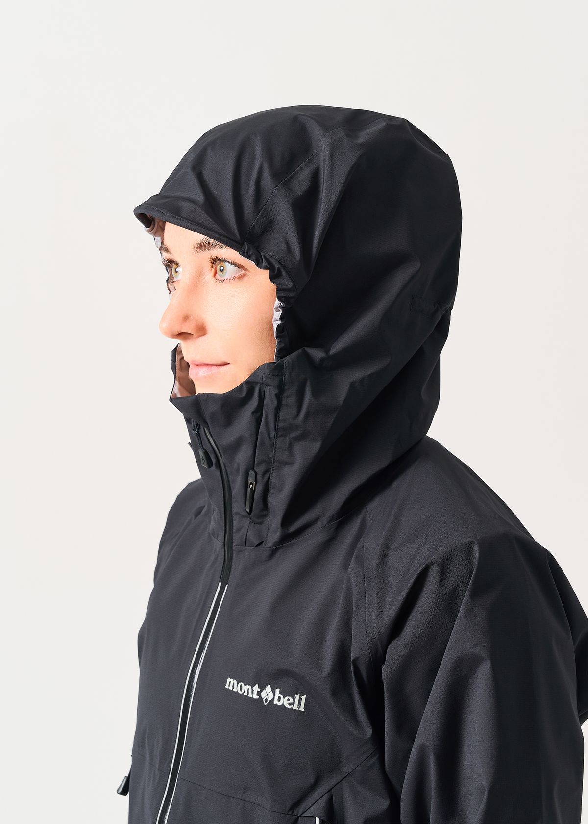 Adjustable hood