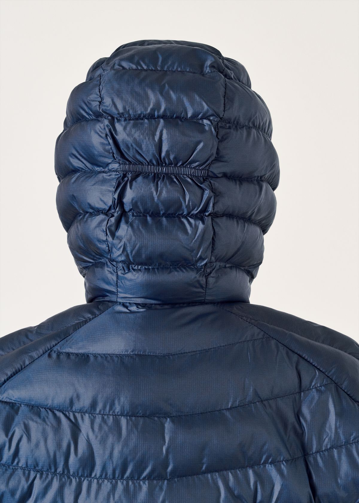 Elasticated insulated hood