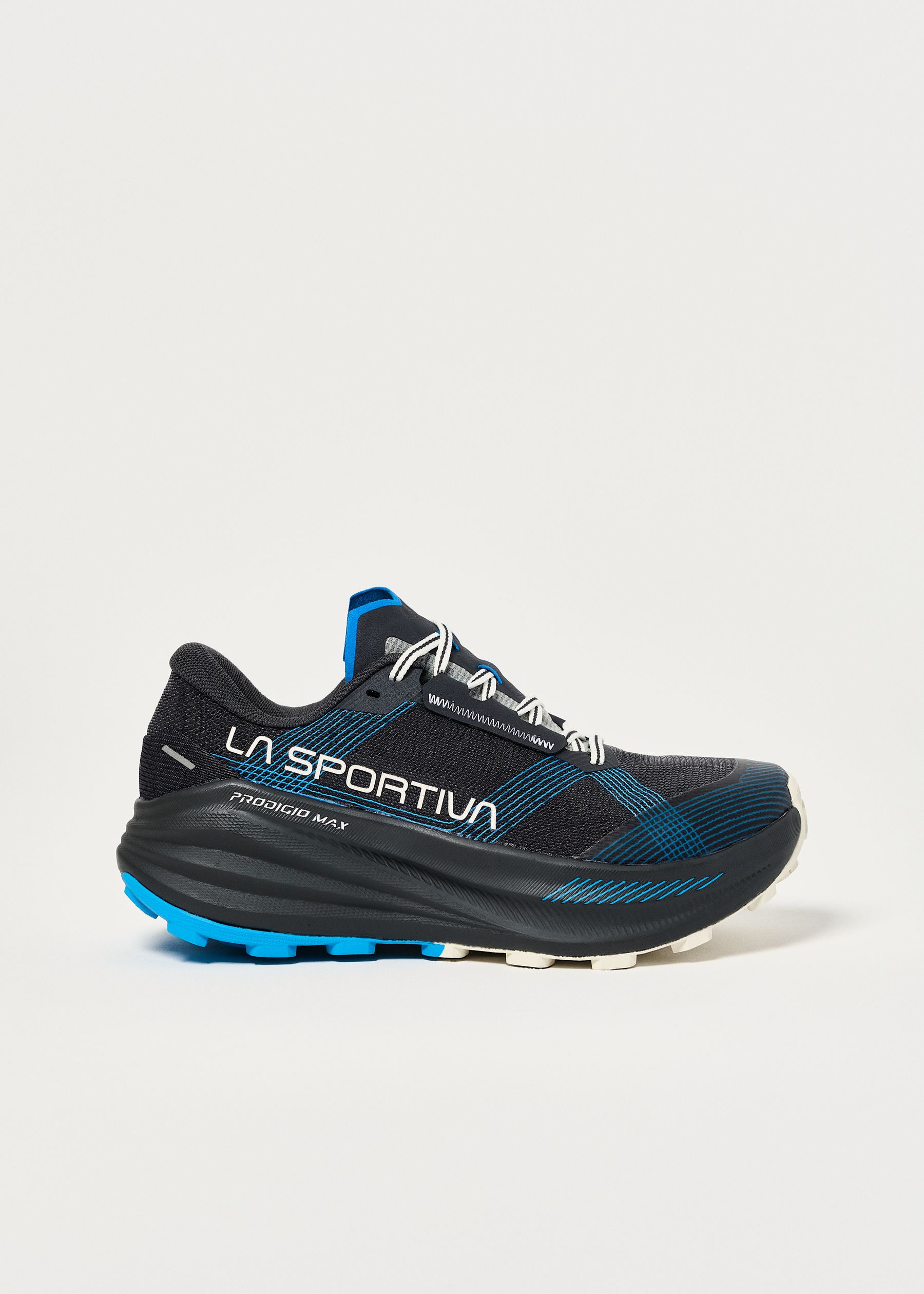 Image - 1 - Prodigio Max Trail Running Shoes