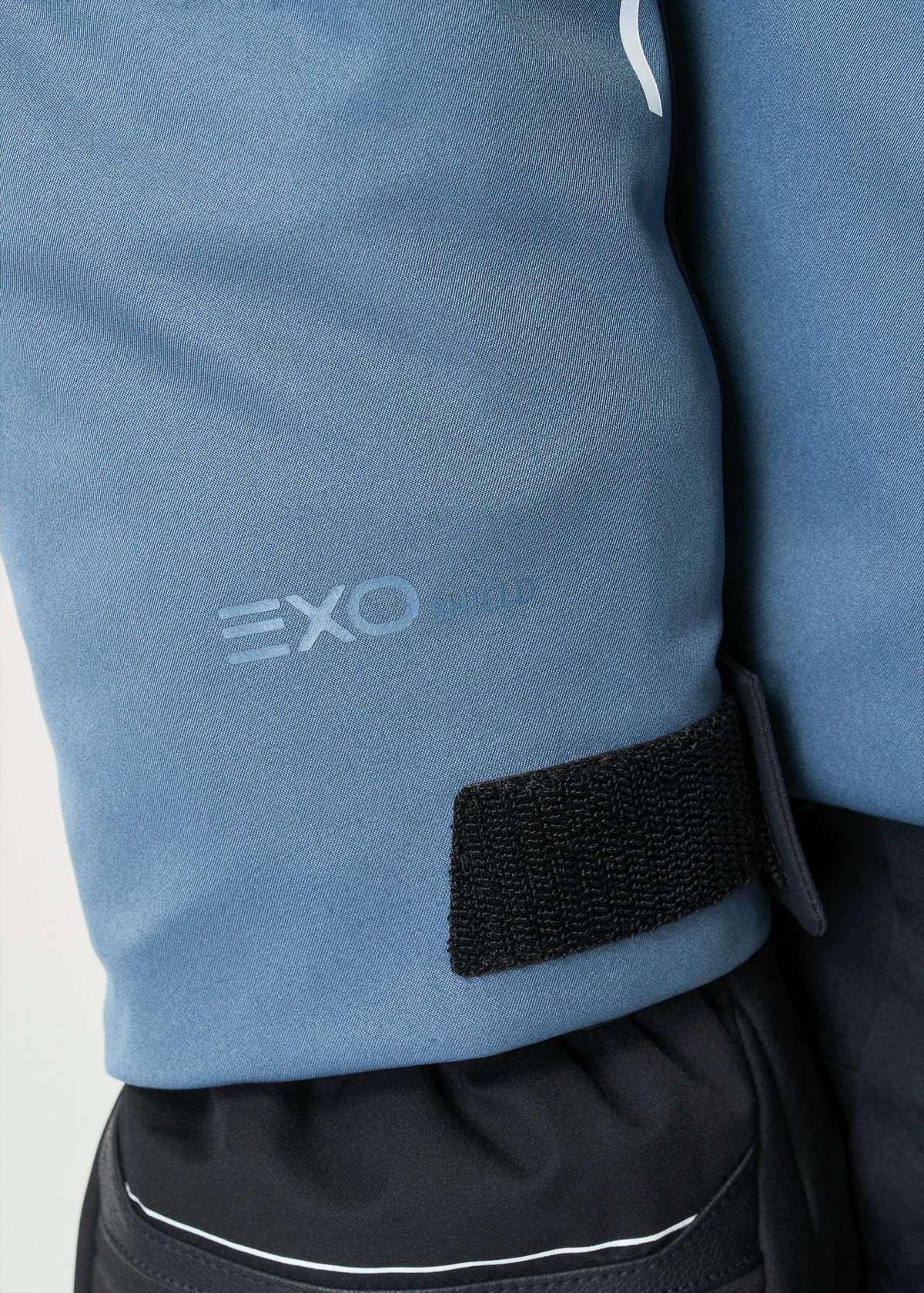 4-Way Stretch EXO-Shield