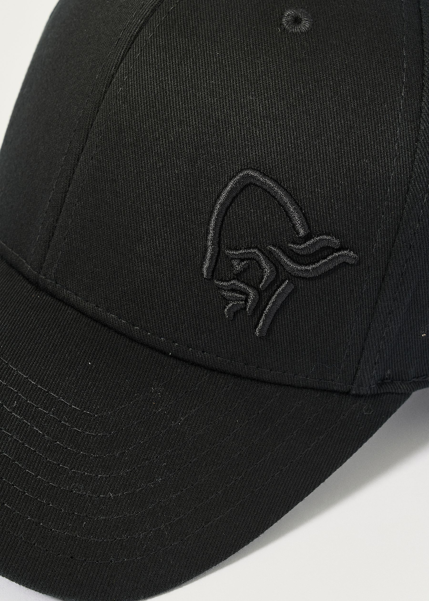 Image - 2 - 29 Flexifit Cap
