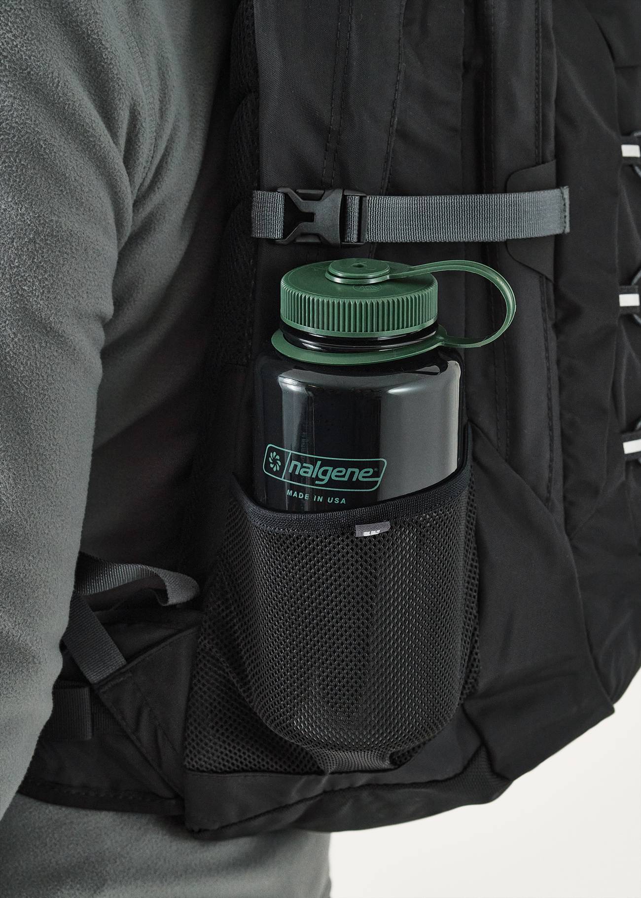 filters:format(jpeg):quality(70)