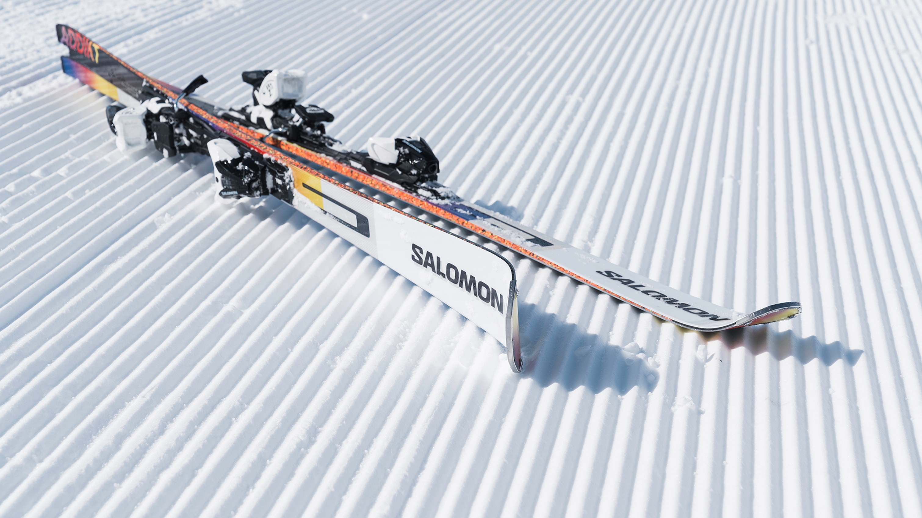 skis lying on snow