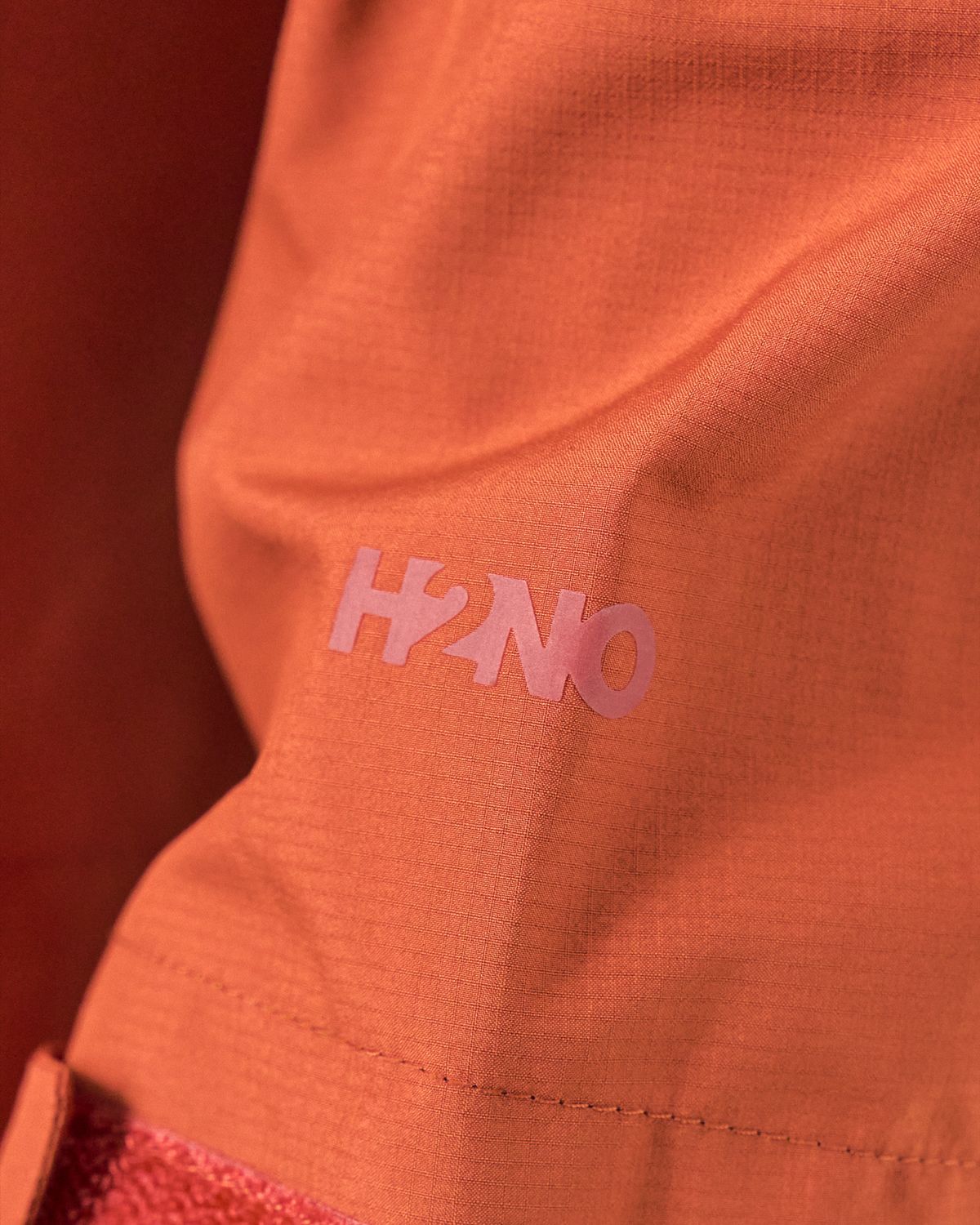 H2No Performance Standard waterproof protection