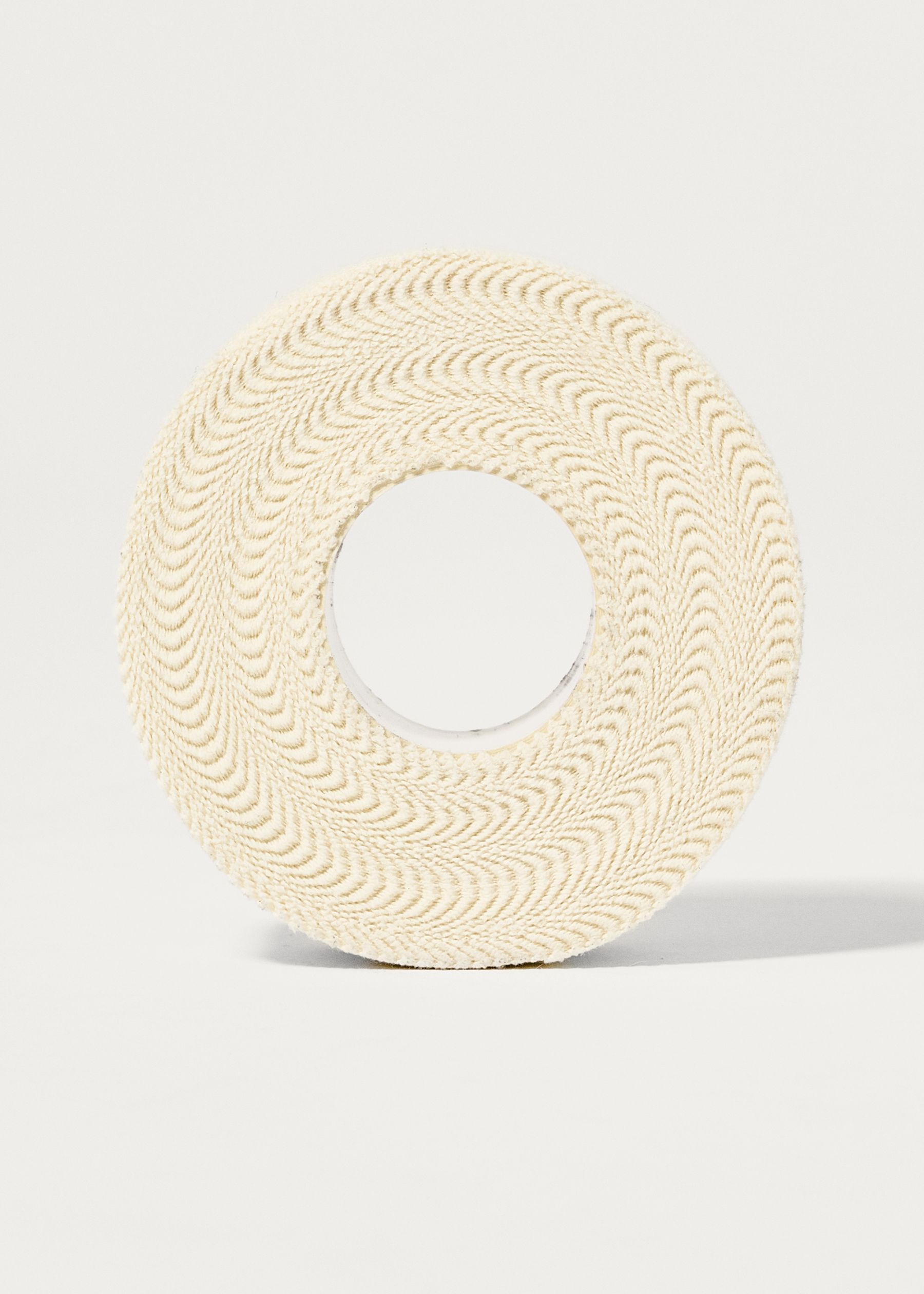 Image - 2 - Finger Tape - 2.50cm