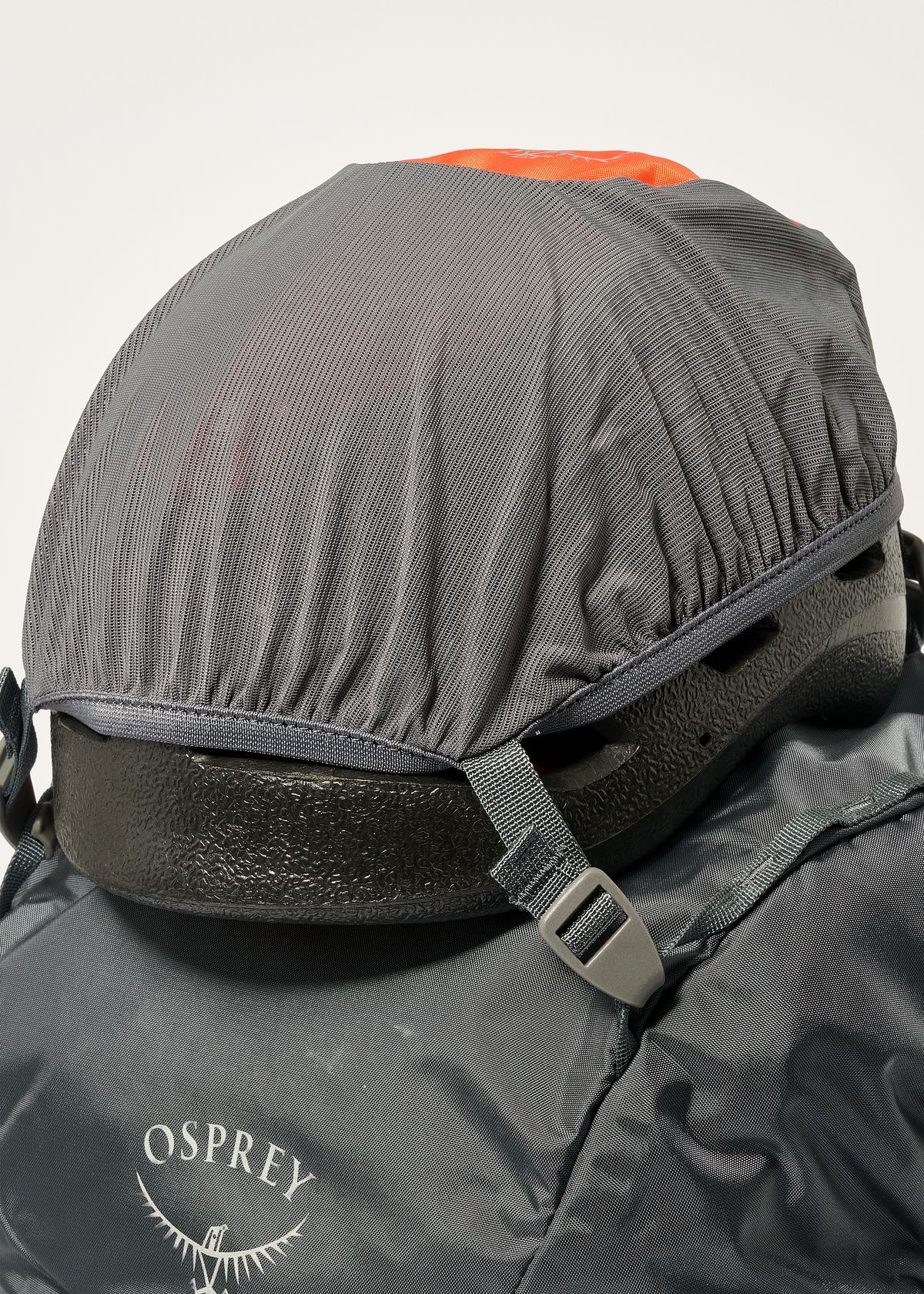 Removable helmet net