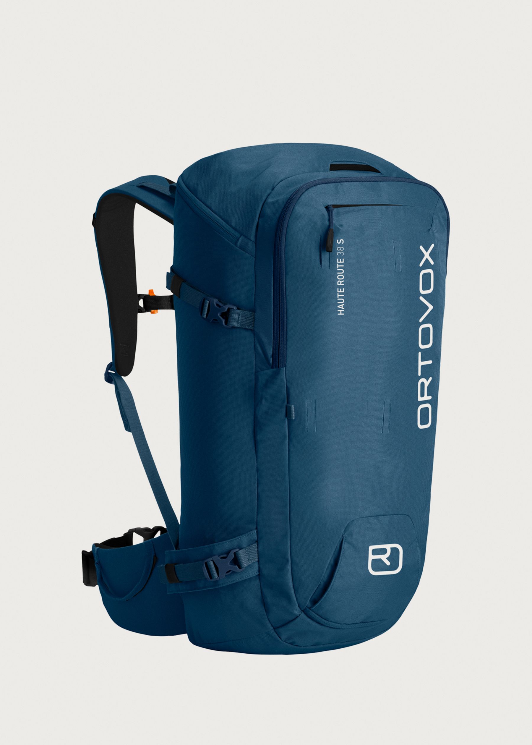 Image - 1 - Haute Route 38 S Backpack