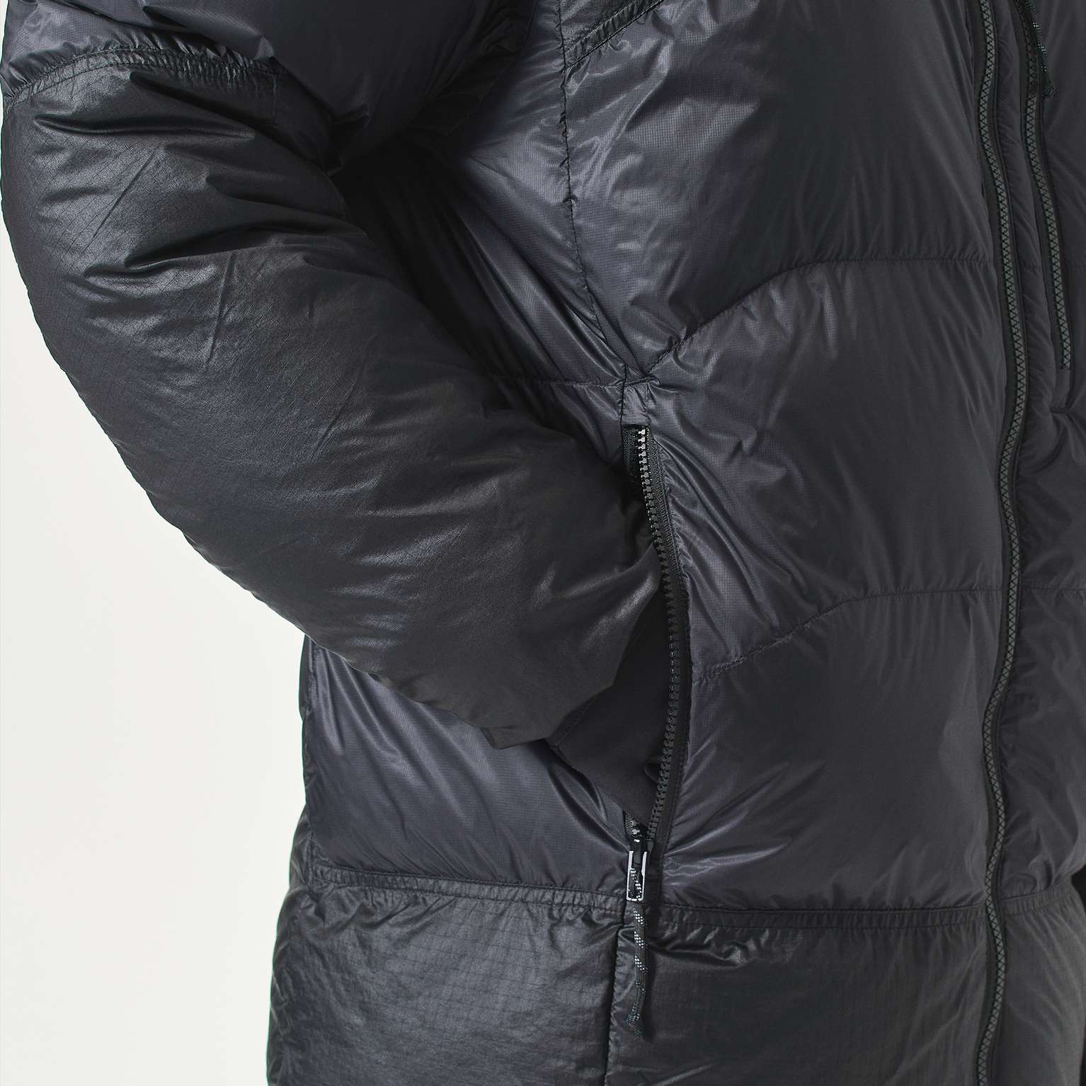 Image of Harness compatible hand pockets